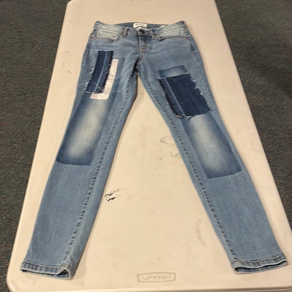 NWOT WILLIAM RAST “PATTERNED SKINNIES!” - Picture 2 of 6
